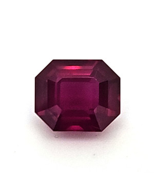 11.3X9.6MM EMERALD CUT  MOZAMBIQUE RUBY 7.10CT