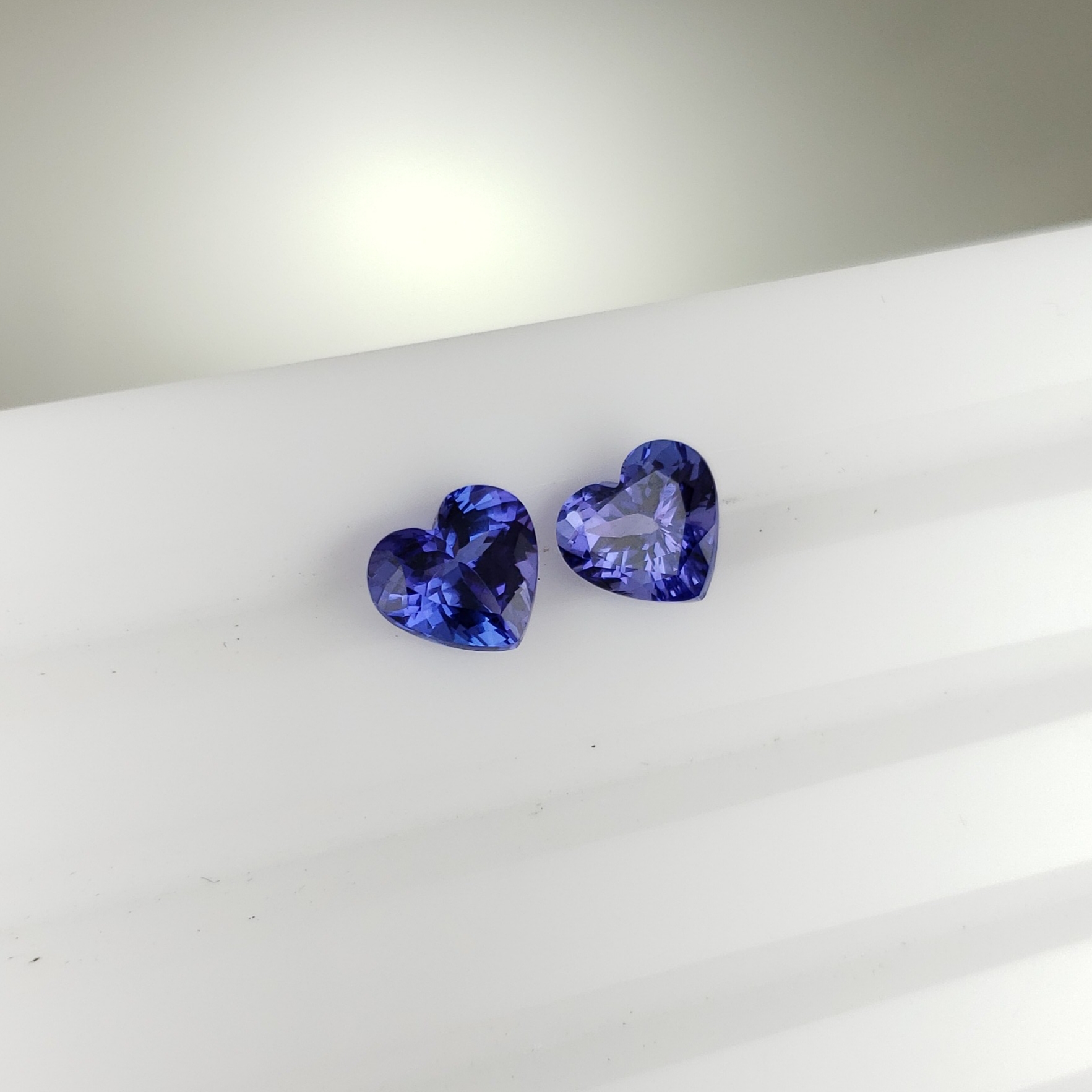 8X7.4MM HEART  TANZANIA TANZANITE 3.80CT